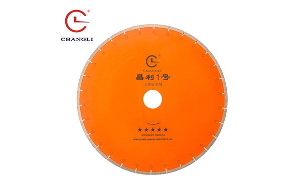 怎樣可以預防石材切割片加工的石板材產(chǎn)生銹斑呢？